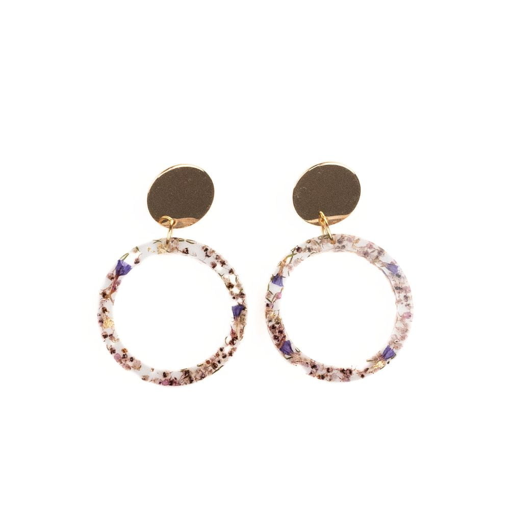 Bezel: Solid resin Disc: Gold plated brass Stud: Sterling Silver Inlay: A mix of Pink Ericas and Sea Lavender