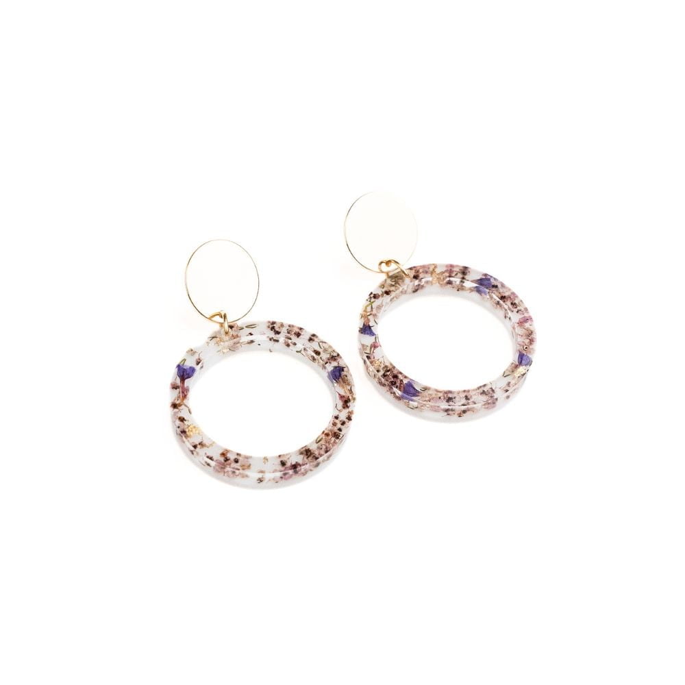 Bezel: Solid resin Disc: Gold plated brass Stud: Sterling Silver Inlay: A mix of Pink Ericas and Sea Lavender